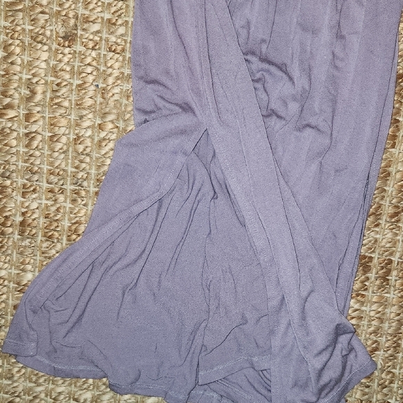 Purple Maxi Dress with Ruffled Sheath Style - Picture 5 of 6